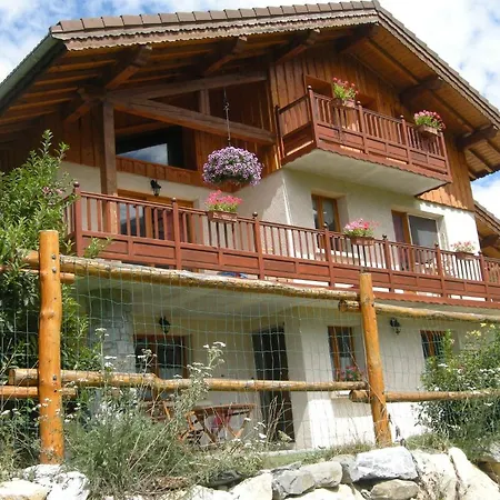 Les Grands Champs Apartment